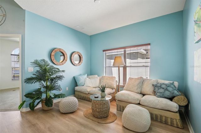 319 19TH STREET NW, Ruskin, FL 33570