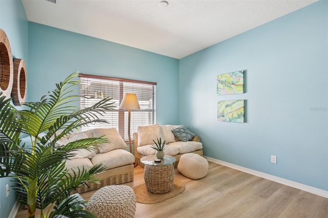 319 19TH STREET NW, Ruskin, FL 33570