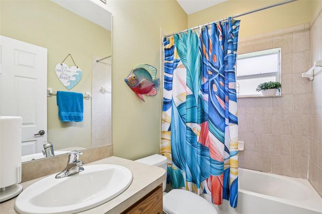 319 19TH STREET NW, Ruskin, FL 33570