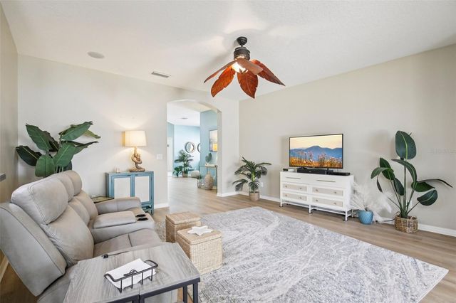 319 19TH STREET NW, Ruskin, FL 33570