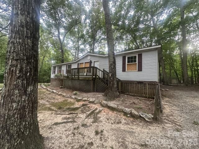 1018 Love Valley Road, Clover, SC 29710