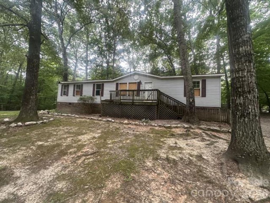 1018 Love Valley Road, Clover, SC 29710
