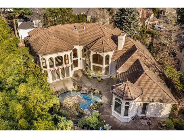 2480 MARYLSHIRE Ln, Lake Oswego, OR 97034