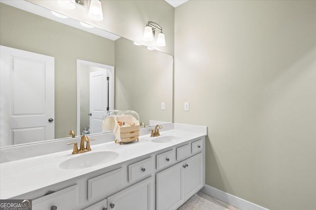 2151 Kate Moore Way, Buford, GA 30518
