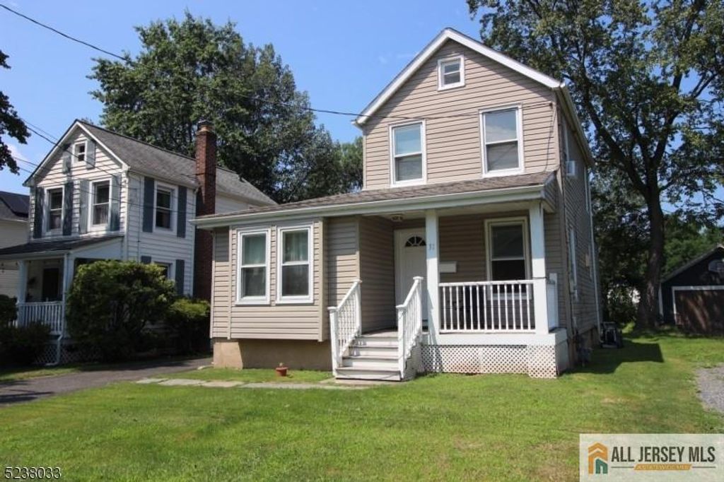 31 Stewart Place, Fanwood, NJ 07023