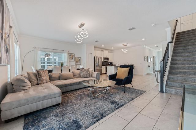 1070 SPLASH SHOT PLACE, Davenport, FL 33896