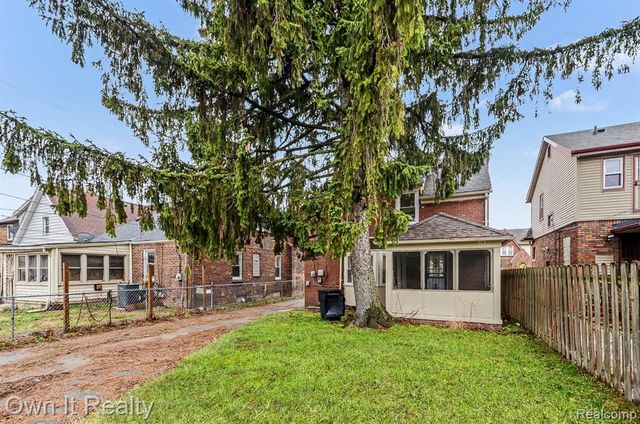 16198 Muirland Street, Detroit, MI 48221