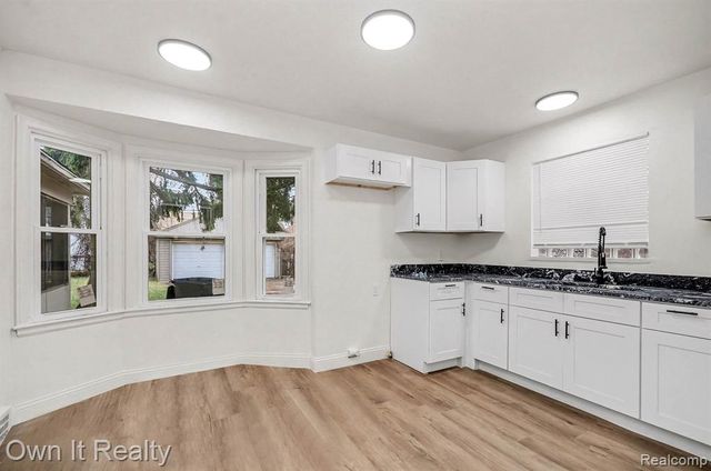 16198 Muirland Street, Detroit, MI 48221