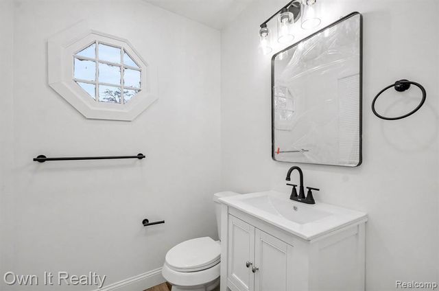 16198 Muirland Street, Detroit, MI 48221