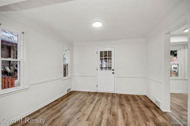 16198 Muirland Street, Detroit, MI 48221