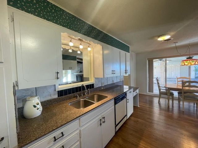 104 Skipcha Trail, Lampasas, TX 76550