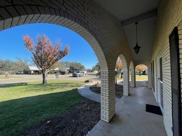 104 Skipcha Trail, Lampasas, TX 76550