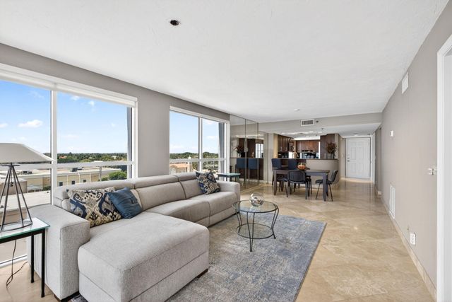 3901 S Flagler Drive 703, West Palm Beach, FL 33405