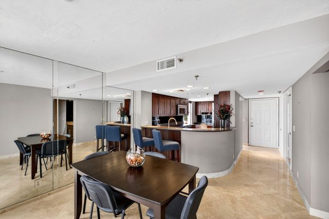 3901 S Flagler Drive 703, West Palm Beach, FL 33405