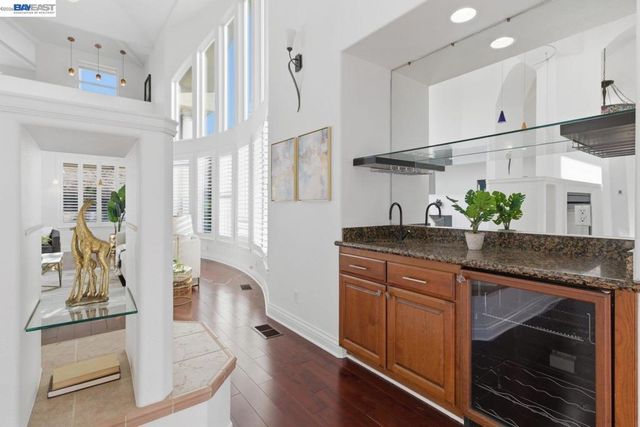 48564 Avalon Heights Ter, Fremont, CA 94539