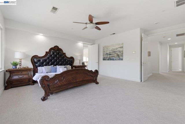 48564 Avalon Heights Ter, Fremont, CA 94539