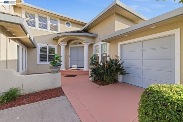 48564 Avalon Heights Ter, Fremont, CA 94539