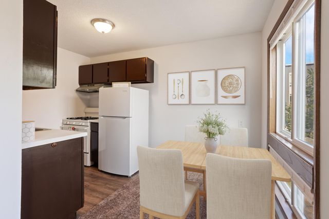 333 8th Street SE 305, Minneapolis, MN 55414