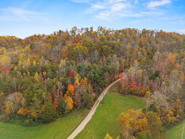 872 Bastin Creek Road, Kings Mountain, KY 40442