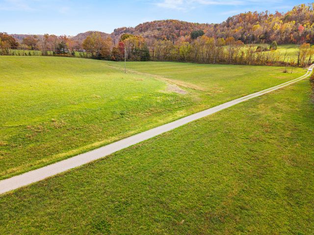 872 Bastin Creek Road, Kings Mountain, KY 40442