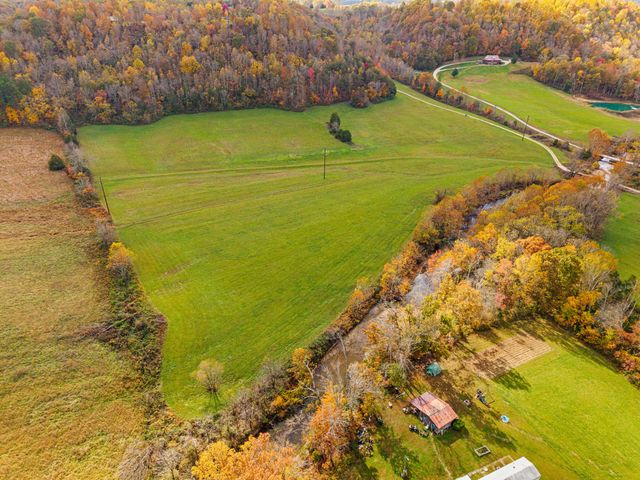 872 Bastin Creek Road, Kings Mountain, KY 40442