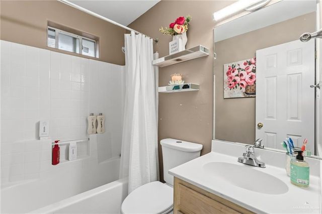 108 San Ignacio Avenue, San Juan, TX 78589