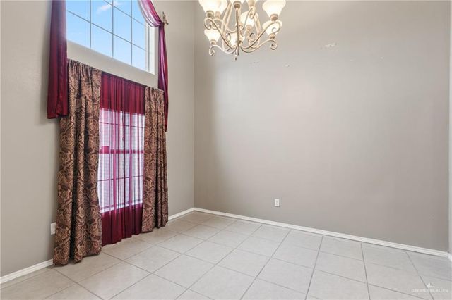 108 San Ignacio Avenue, San Juan, TX 78589