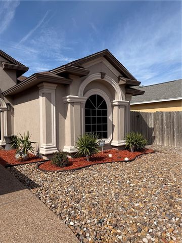 15029 Dasmarinas Dr, Corpus Christi, TX 78418