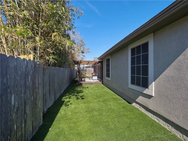 15029 Dasmarinas Dr, Corpus Christi, TX 78418