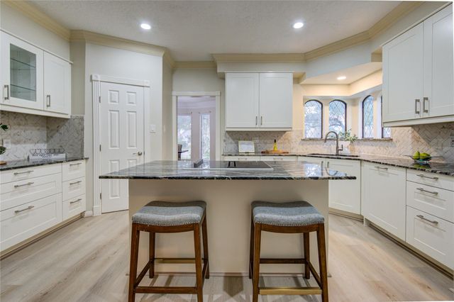 714 Last Arrow Drive, Houston, TX 77079