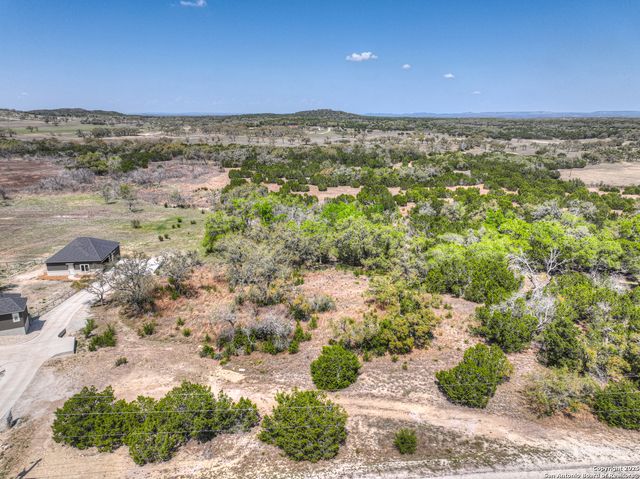 327 Vista View Place, Spring Branch, TX 78070