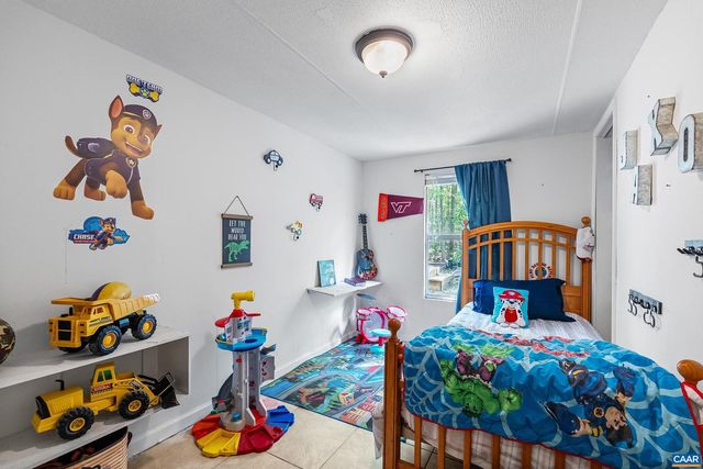 386 CUB CREEK RD, Appomattox, VA 24522