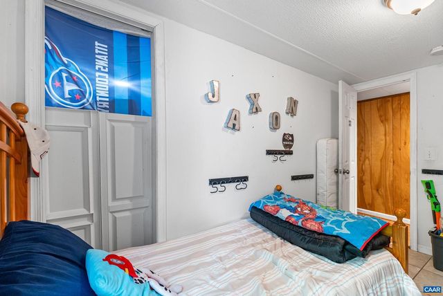 386 CUB CREEK RD, Appomattox, VA 24522