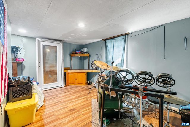 386 CUB CREEK RD, Appomattox, VA 24522