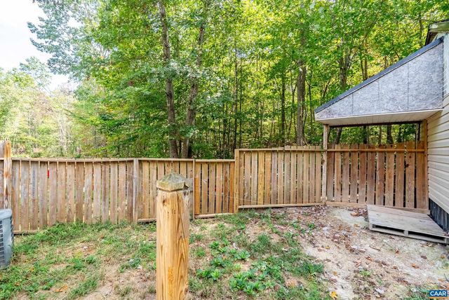 386 CUB CREEK RD, Appomattox, VA 24522