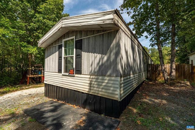 386 CUB CREEK RD, Appomattox, VA 24522