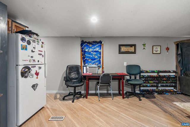 386 CUB CREEK RD, Appomattox, VA 24522