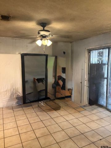 1605 8th, Mt Pleasant, TX 75455