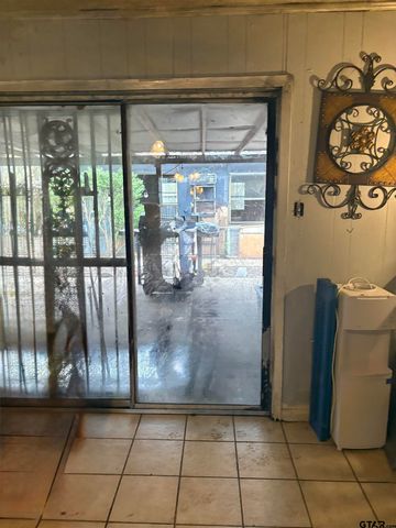 1605 8th, Mt Pleasant, TX 75455