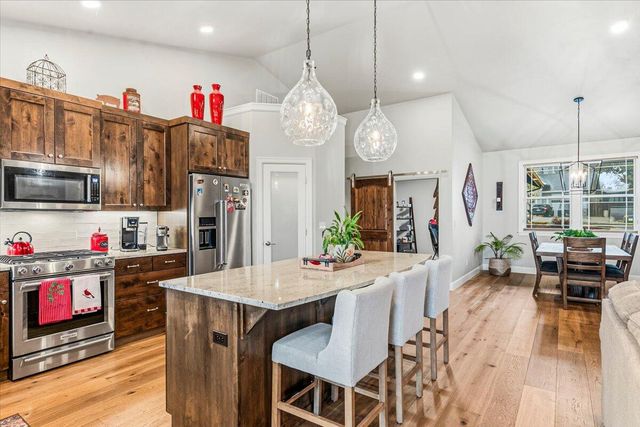 63114 Pikes Court, Bend, OR 97701