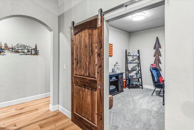 63114 Pikes Court, Bend, OR 97701