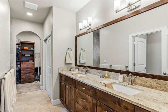 63114 Pikes Court, Bend, OR 97701