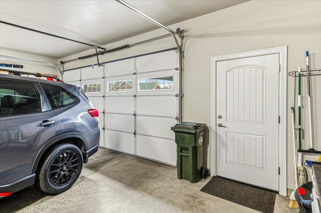 63114 Pikes Court, Bend, OR 97701