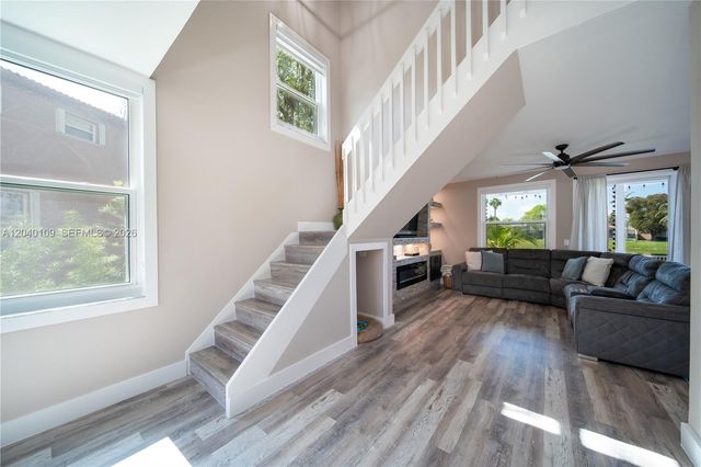 754 NW 154th Avenue, Pembroke Pines, FL 33028