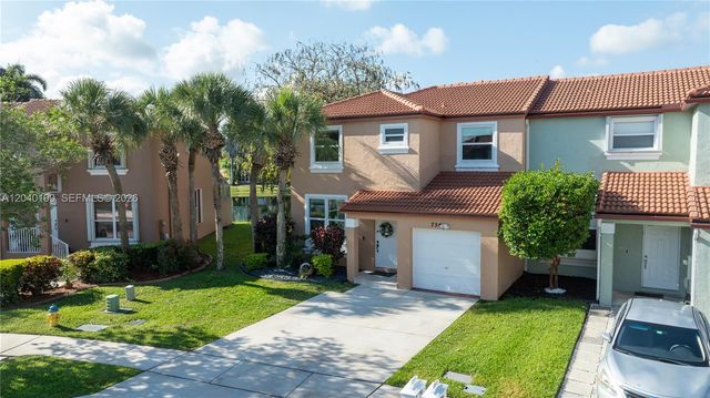 754 NW 154th Avenue, Pembroke Pines, FL 33028