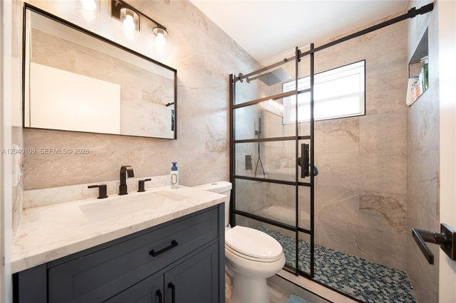 754 NW 154th Avenue, Pembroke Pines, FL 33028