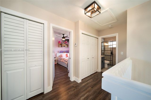 754 NW 154th Avenue, Pembroke Pines, FL 33028