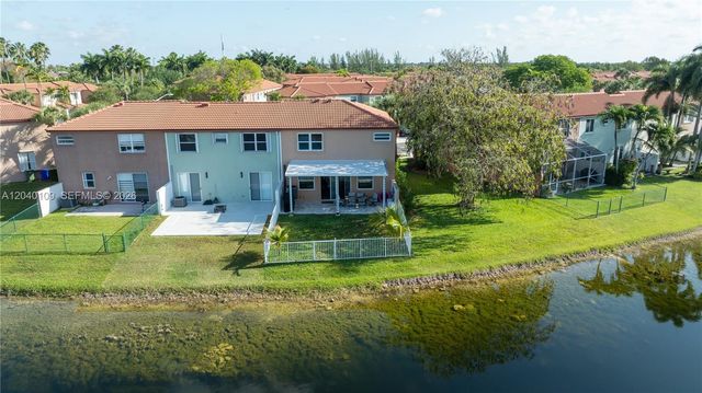 754 NW 154th Avenue, Pembroke Pines, FL 33028