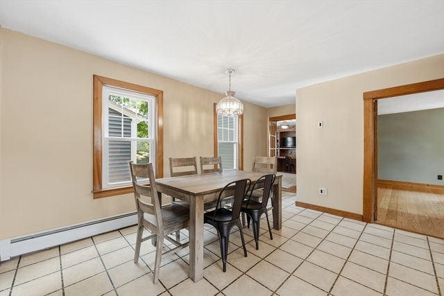 24 Worcester St, Grafton, MA 01519