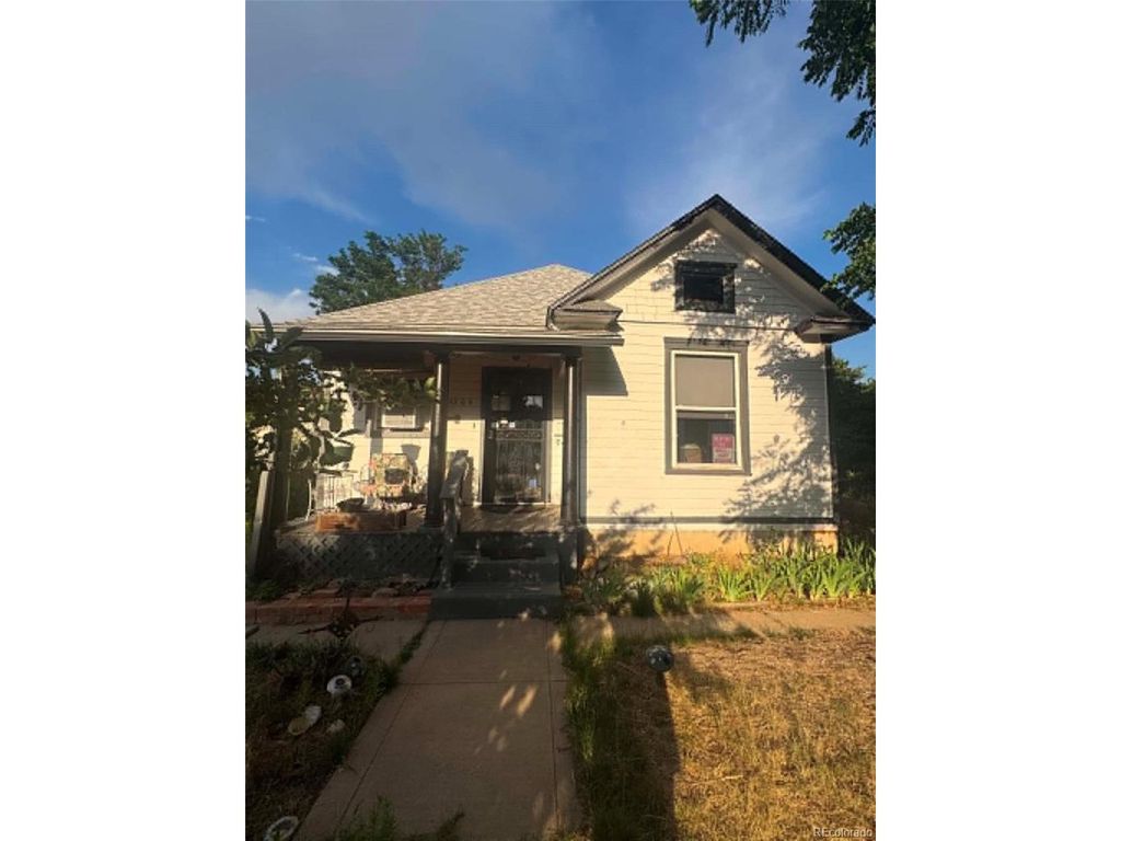 4564 Newton St, Denver, CO 80211